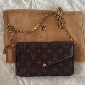 Authentic Louis Vuitton Pouchette Felicie
